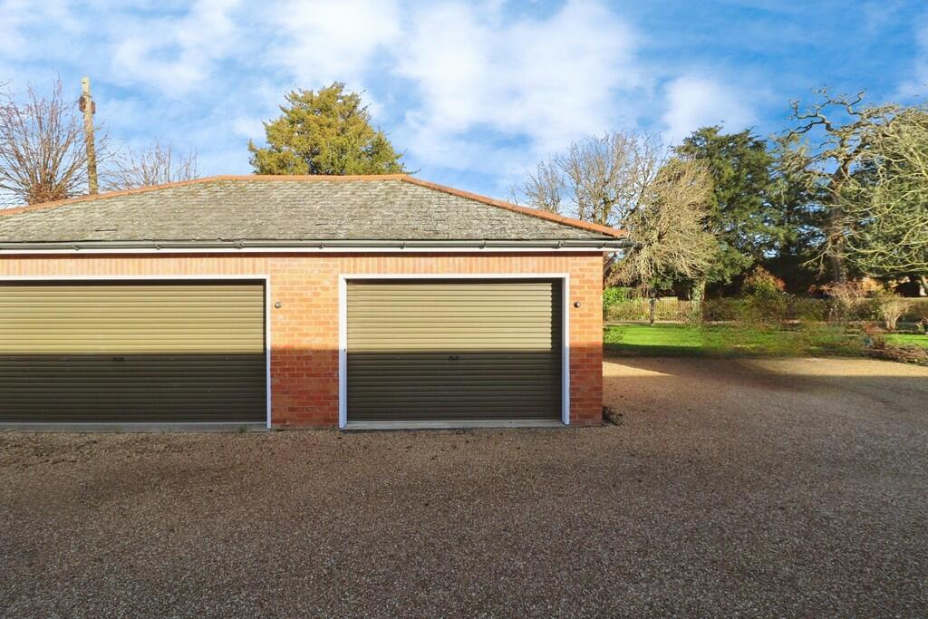 Additional property image - Dunchurch Hall, Dunchurch, Rugby