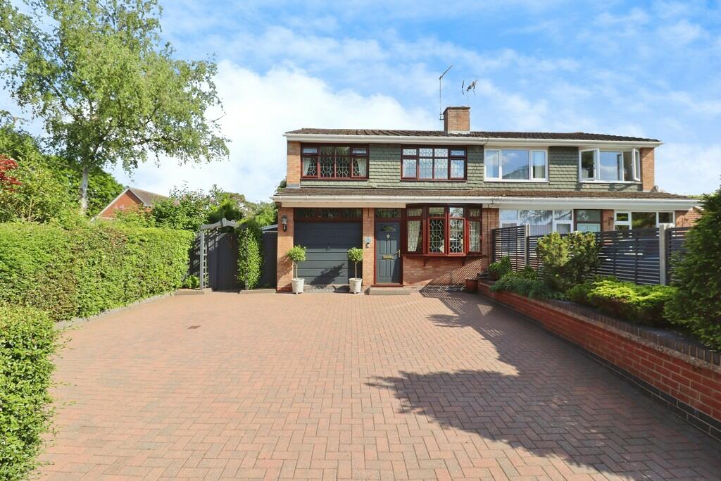 3 bedroom semidetached house for sale in John Simpson Close, Wolston