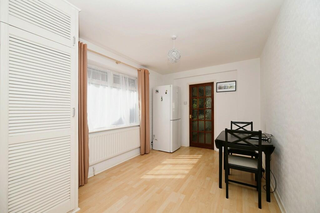 Additional property image - Orchard Way, Rugby
