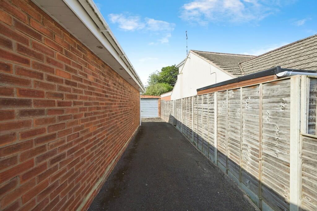 Additional property image - Orchard Way, Rugby