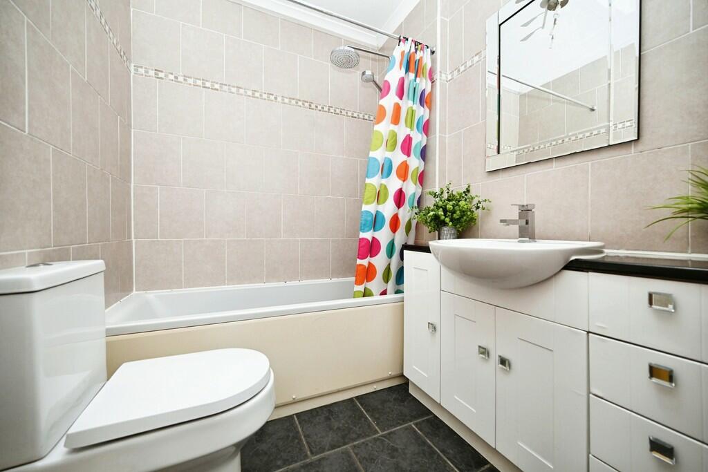 Additional property image - Cawston Lane, Dunchurch