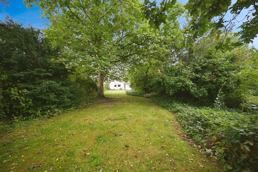 Additional property image - Cawston Lane, Dunchurch
