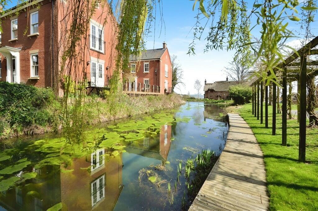 Additional property image - Tresham House, Guys Common