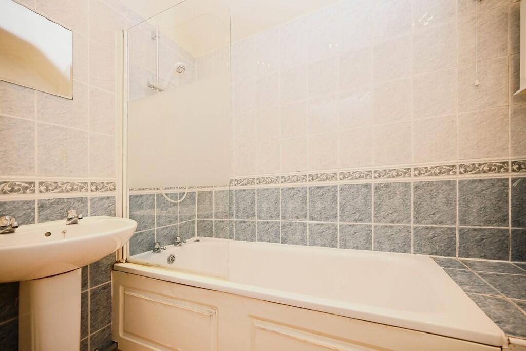 Additional property image - Lower Hillmorton Road, Rugby