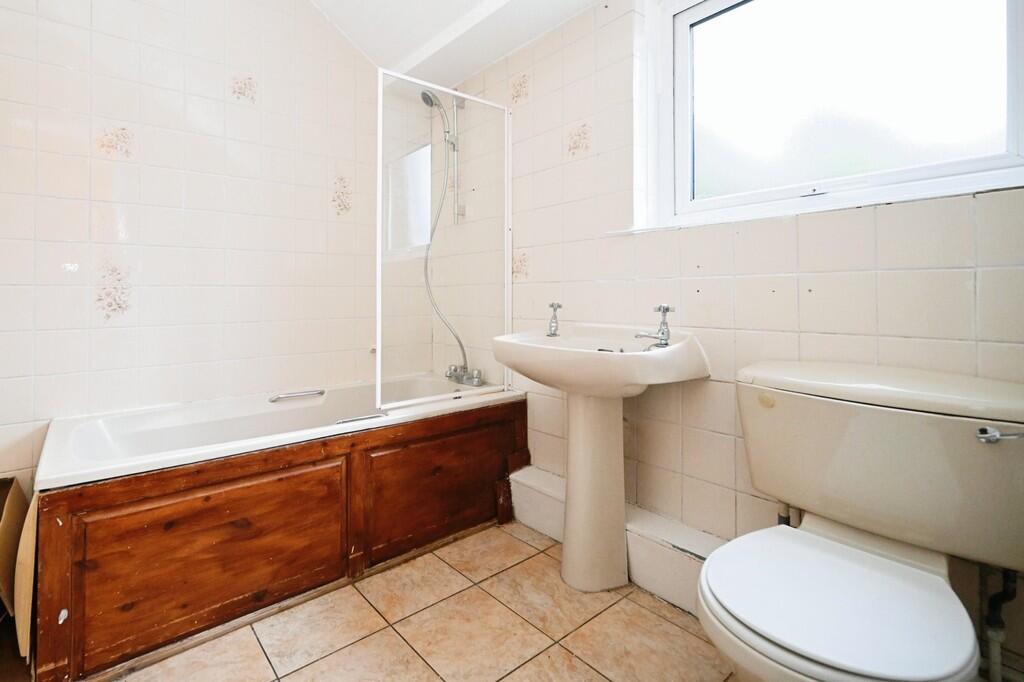 Additional property image - Lower Hillmorton Road, Rugby