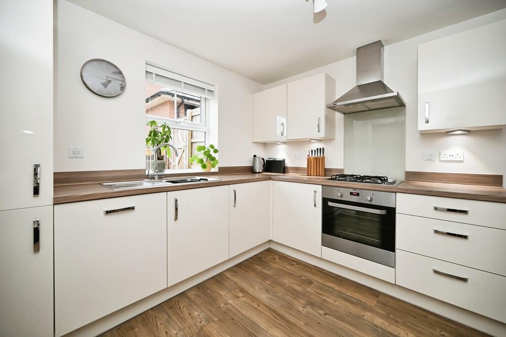 Additional property image - Beverly Close, Houlton, Rugby