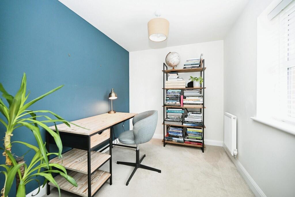 Additional property image - Beverly Close, Houlton, Rugby