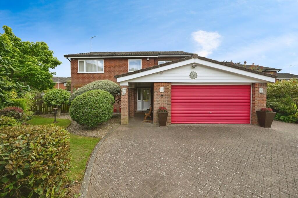 Main image of property: Critchley Drive, Dunchurch, Rugby