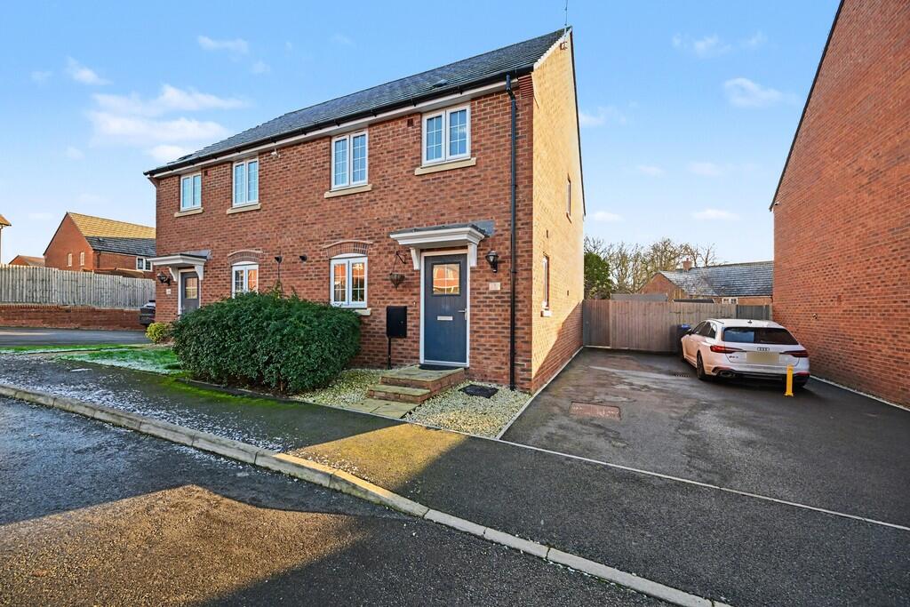 Main image of property: East Close, Cawston, Rugby