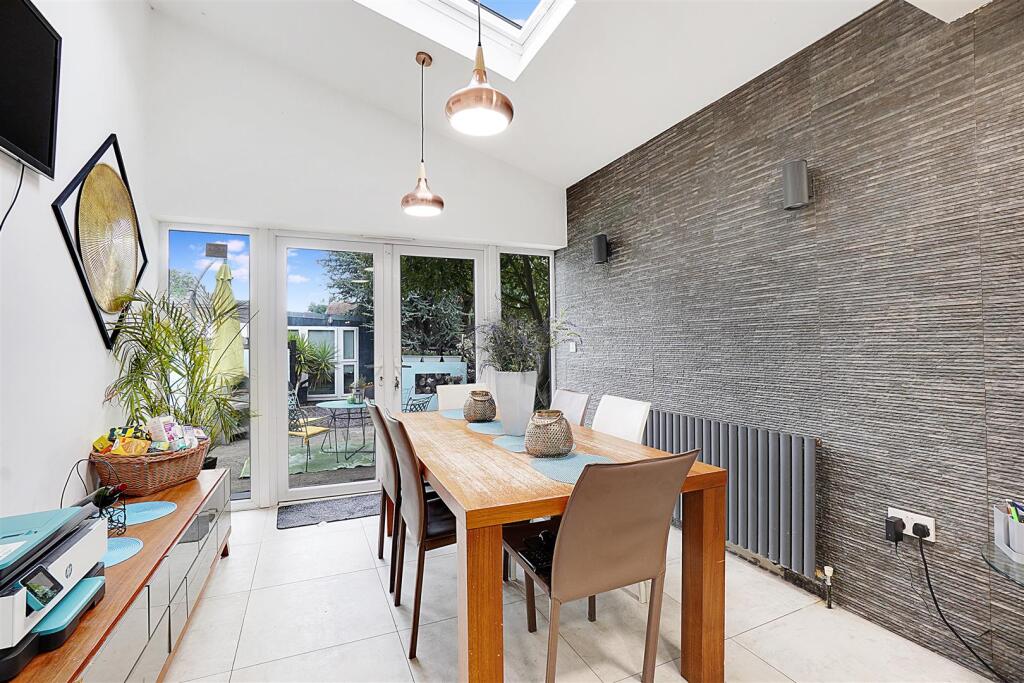 Main image of property: First Avenue, Gillingham