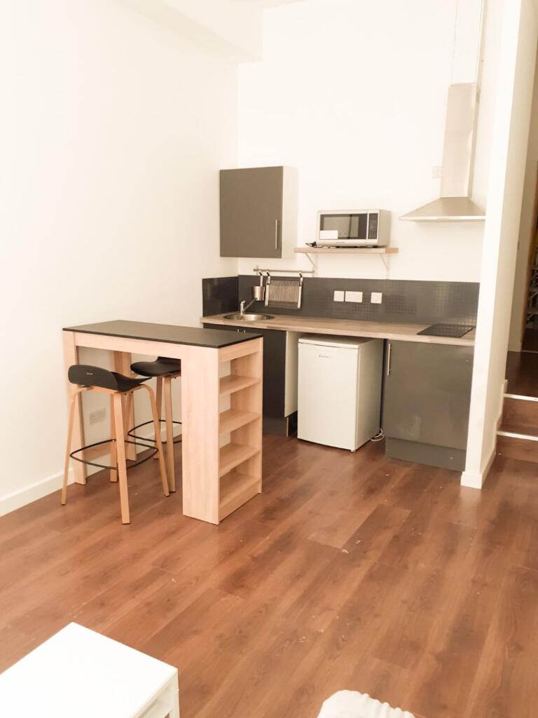 Main image of property: Flat 5, City Gate