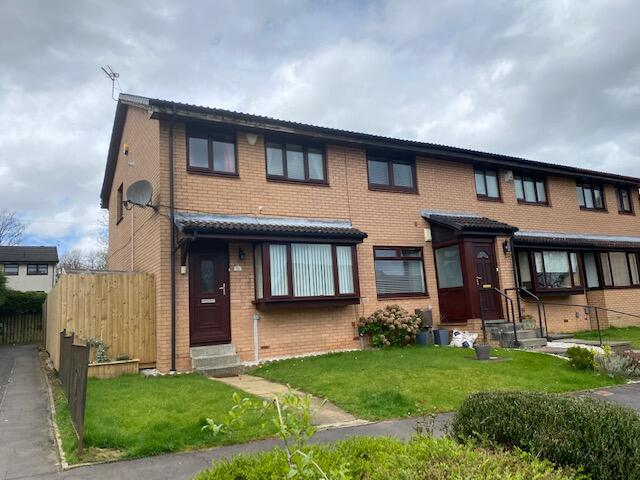 3 bedroom semi-detached house for rent in Ferndale Drive, Glasgow, G23