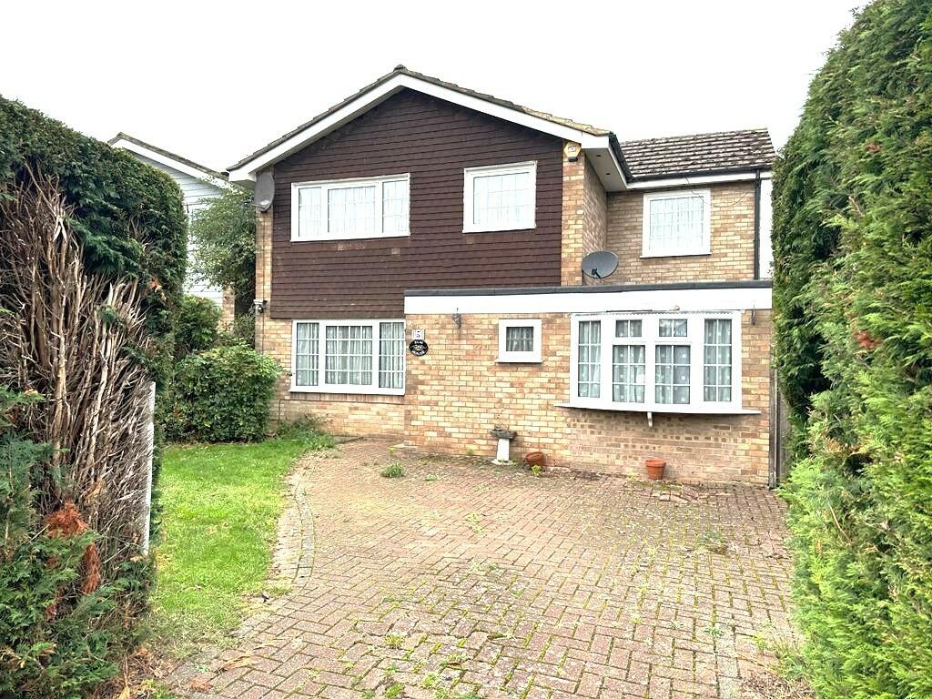 4 bedroom detached house for sale in Ashridge Close, BLETCHLEY, Milton Keynes, MK3