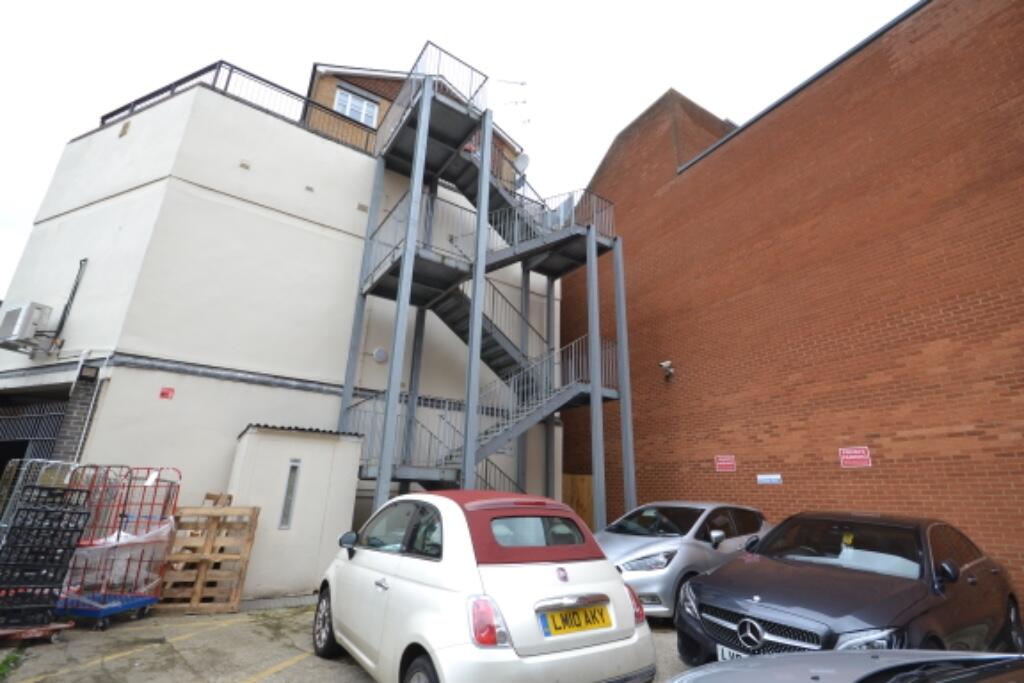 Additional property image - Riverside, Bishop's Stortford, Hertfordshire, CM23