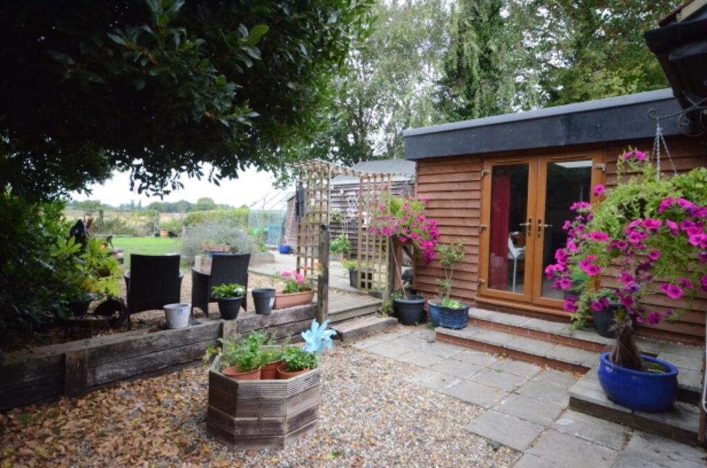 Additional property image - Field View The Street, Sheering