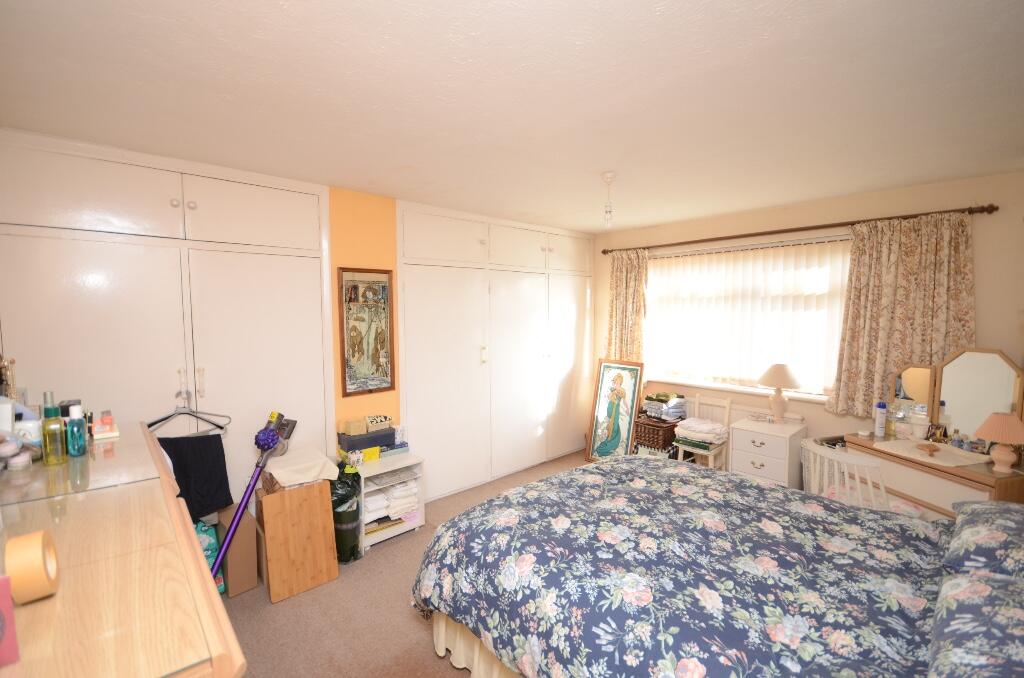 Additional property image - Linkside Road, Bishop's Stortford, Hertfordshire, CM23