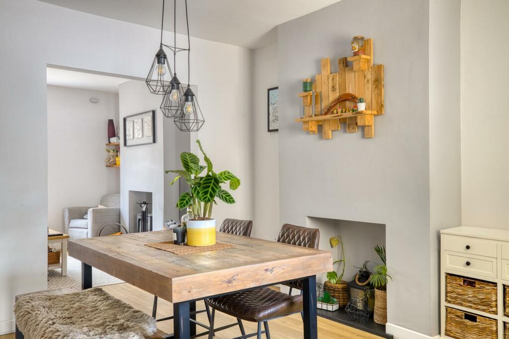 2 bedroom terraced house for sale in Dartmoor Street, Southville, BS3