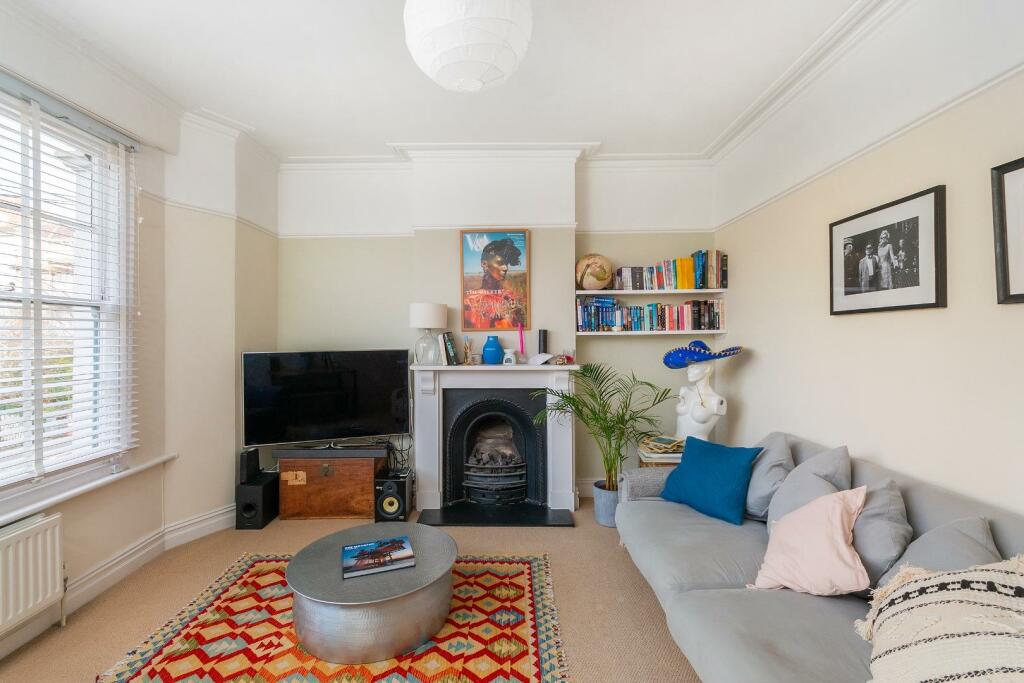 Additional property image - Cromwell Road, St. Andrews
