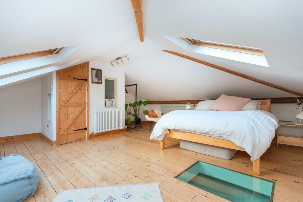Additional property image - Cromwell Road, St. Andrews