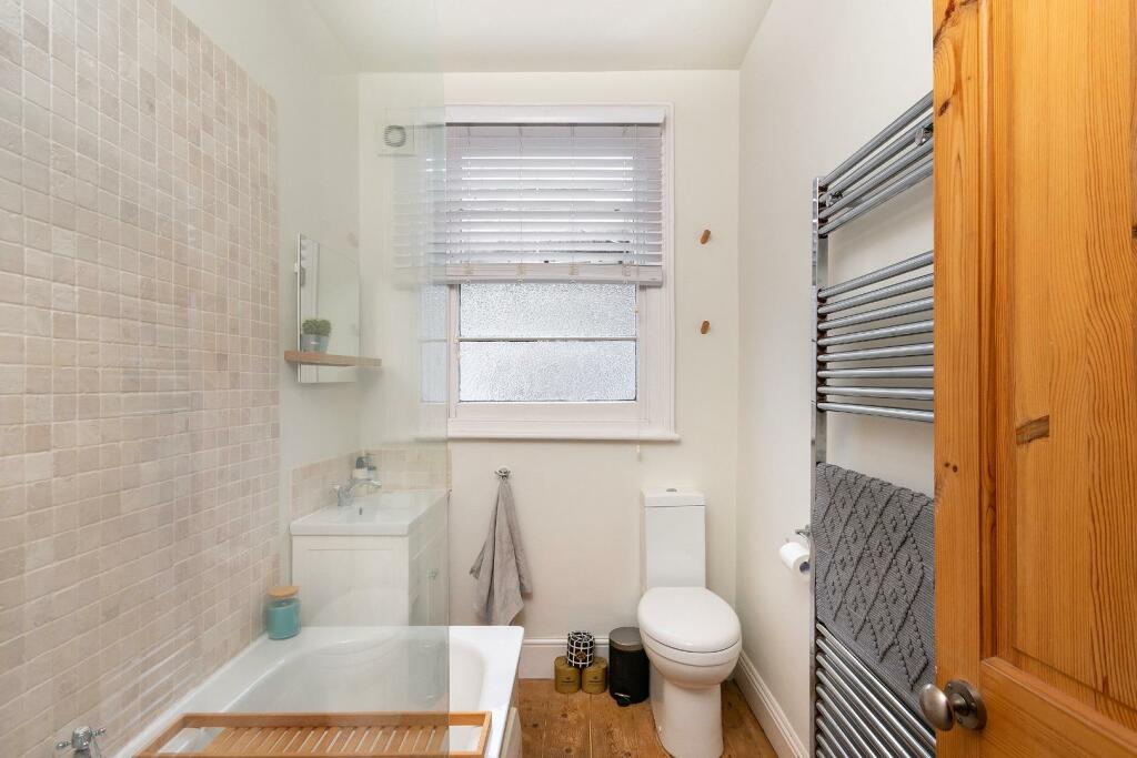 Additional property image - Cromwell Road, St. Andrews