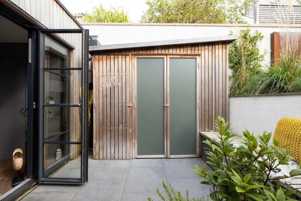 Additional property image - Church Lane, Cliftonwood