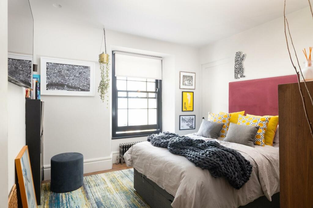 Additional property image - Church Lane, Cliftonwood