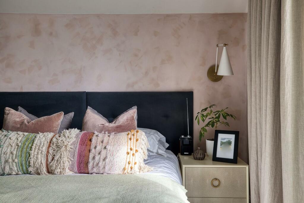 Additional property image - Church Lane, Cliftonwood
