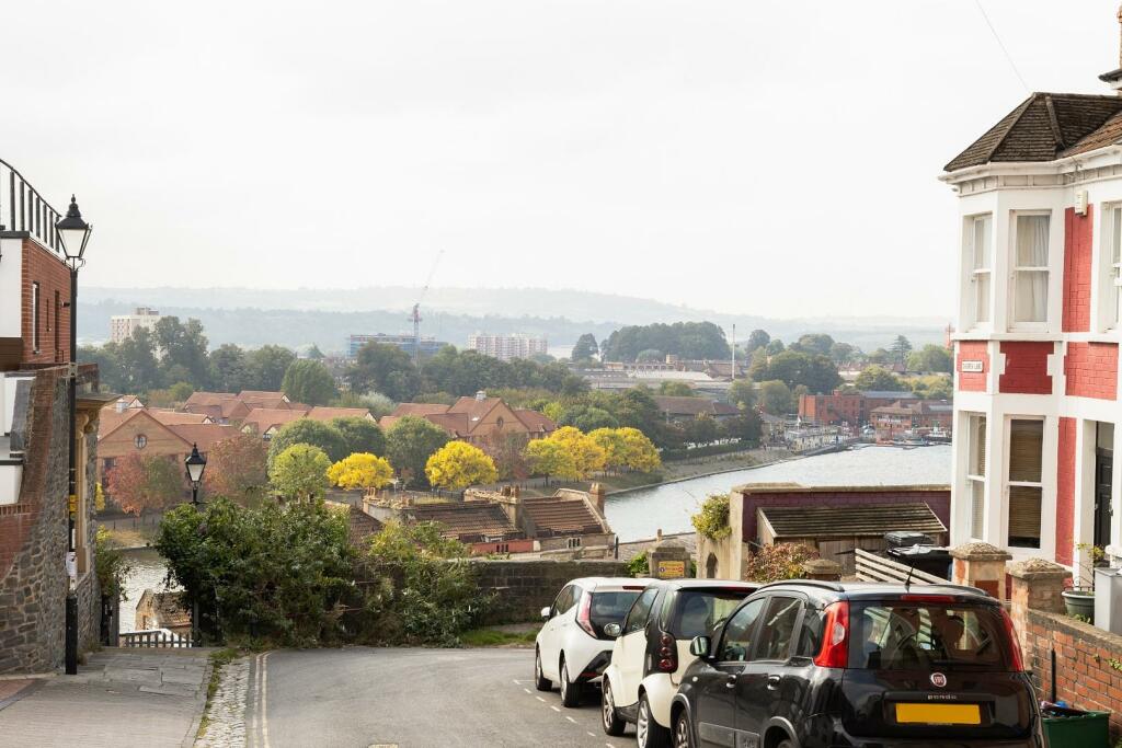 Additional property image - Church Lane, Cliftonwood