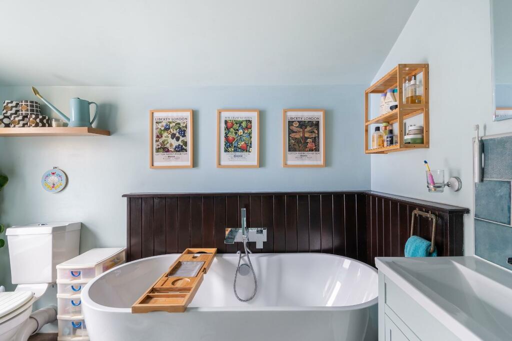 Additional property image - Cairns Crescent, St Pauls