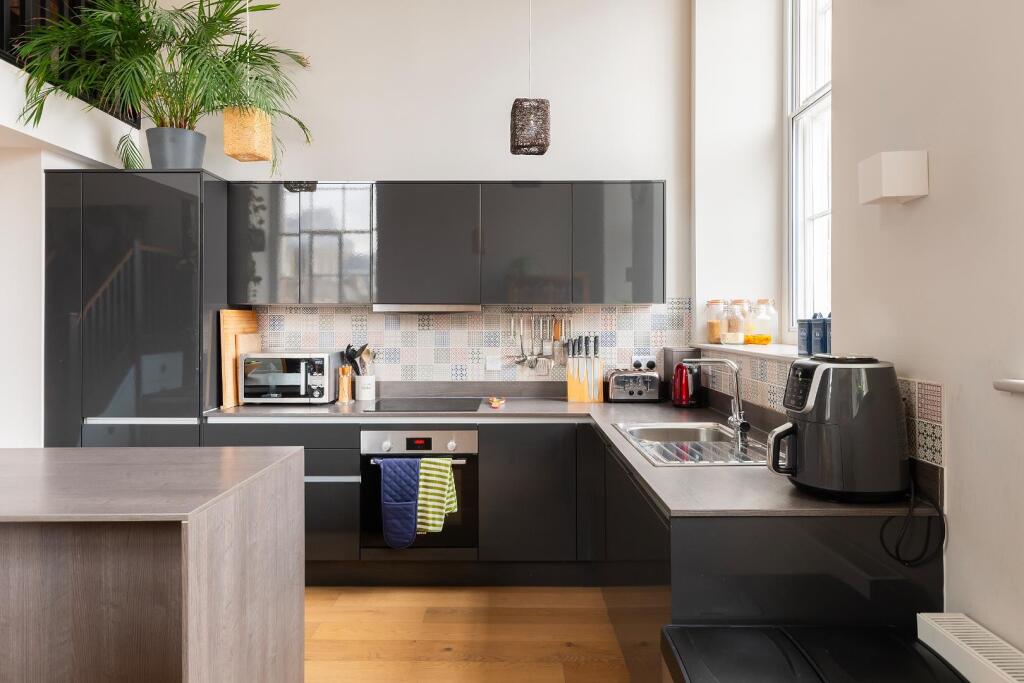 Additional property image - Loft House, Ashley Down