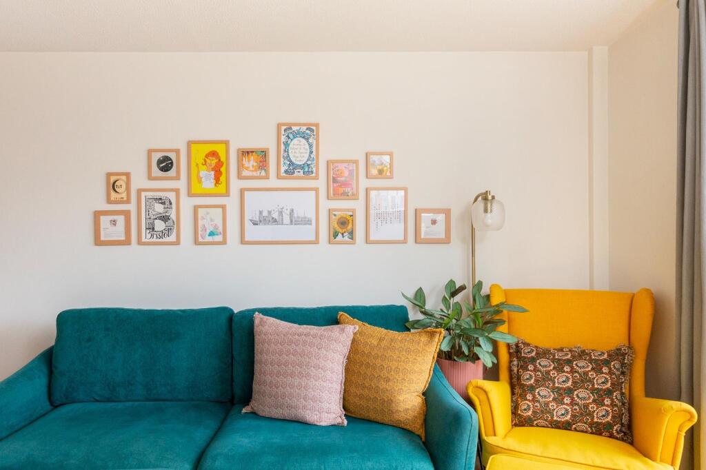 Additional property image - Bay Tree Close, Patchway
