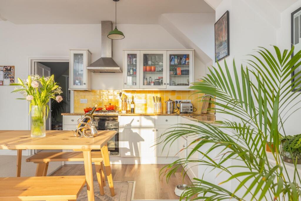 Additional property image - Goldney Road, Clifton