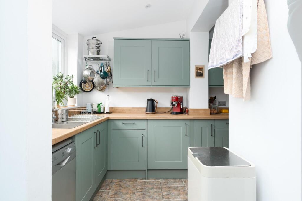 Additional property image - Dunkerry Road, Windmill Hill