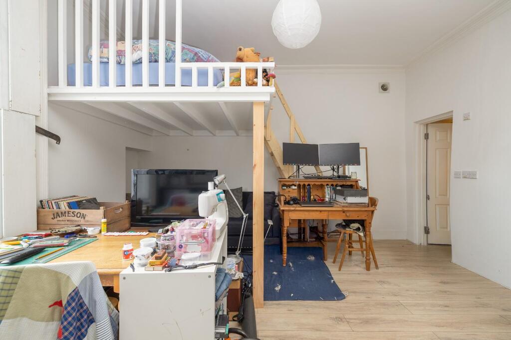 Additional property image - St. Michaels Hill, Kingsdown
