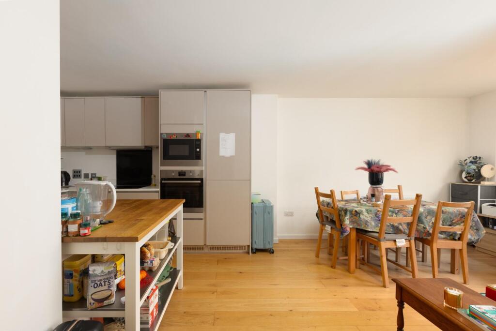 Main image of property: Cabot24, St Pauls