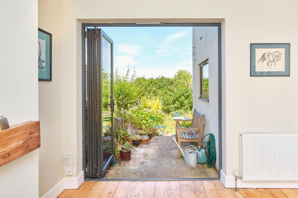 Main image of property: Gwilliam Street, Windmill Hill