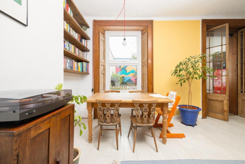 Main image of property: Southville Road, Southville