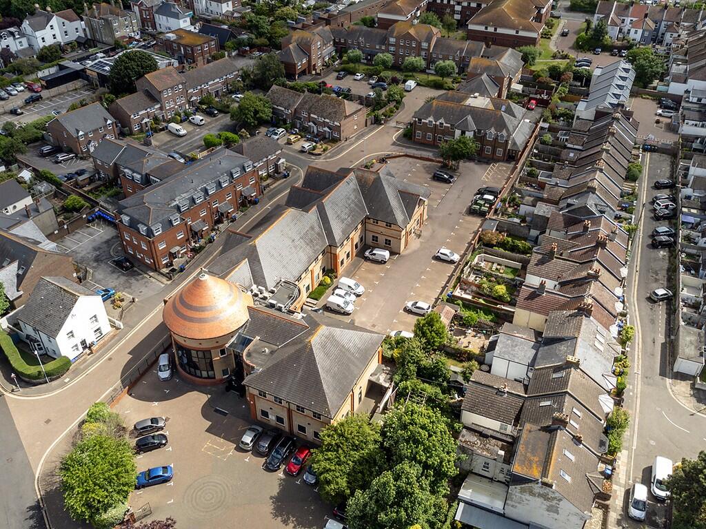 Main image of property: High Street, Worthing, West Sussex, BN11