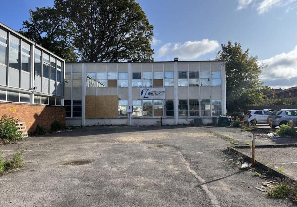 Main image of property: International Business Centre, Spindle Way, Crawley, RH10 1TG