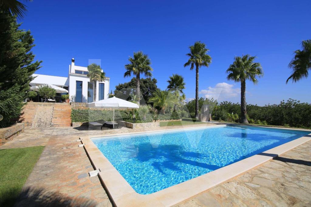 3 bedroom villa for sale in Algarve, Olhão, Portugal