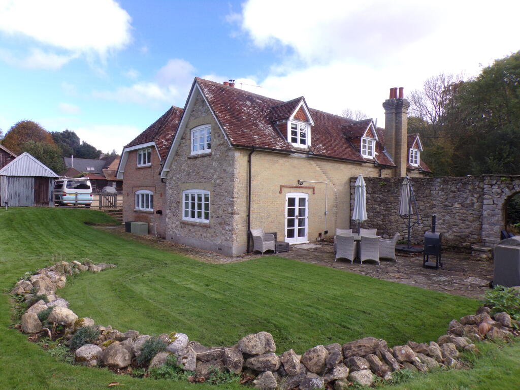 Main image of property: Beaulieu