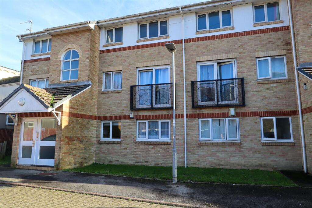 Main image of property: Lovat Mead, St. Leonards-On-Sea