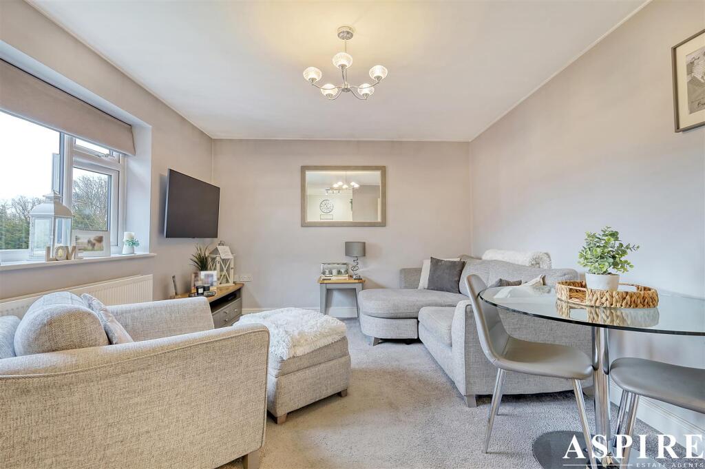 Main image of property: Kiln Road, Benfleet