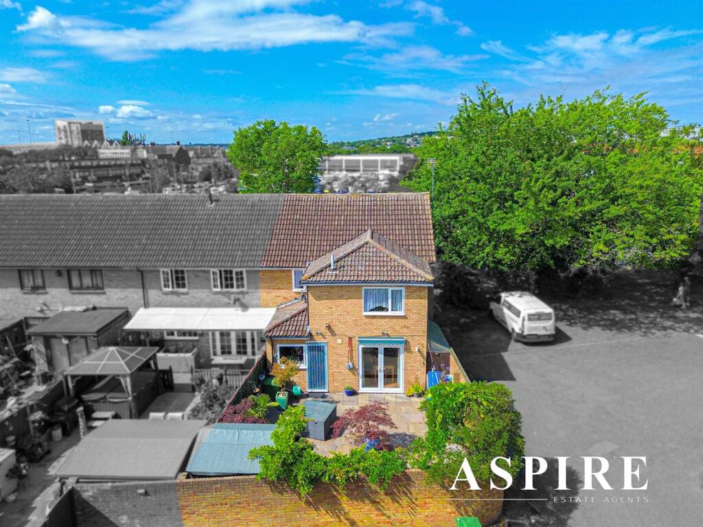 Main image of property: Rectory Park Drive, Basildon