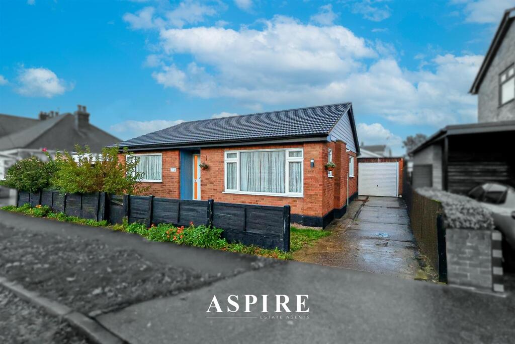 Main image of property: Oxford Road, Canvey Island