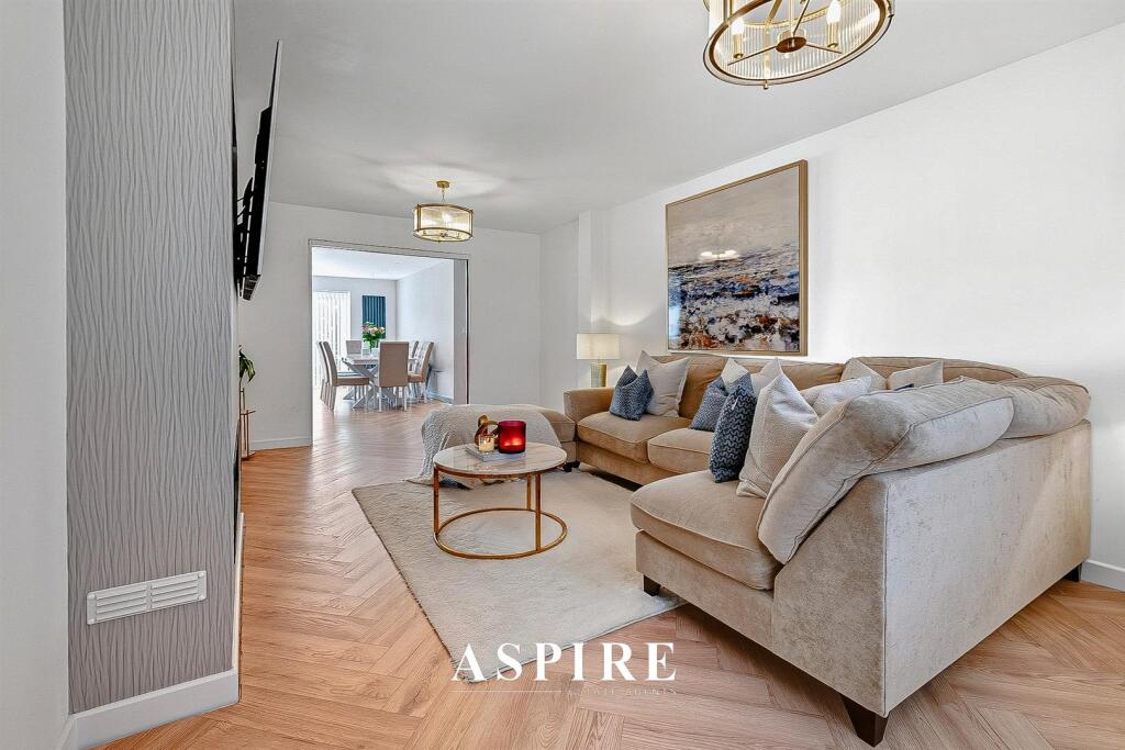 Main image of property: School Avenue, Dunton fields, Laindon