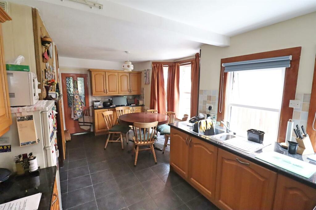 Additional property image - London Road, Braintree