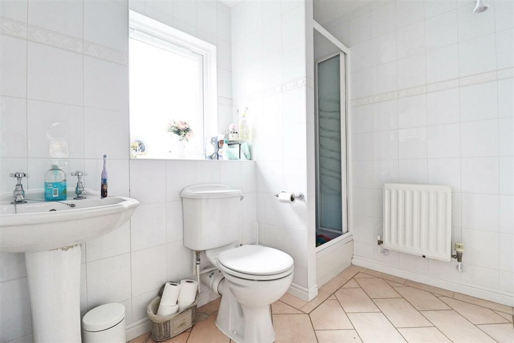 Additional property image - Chatsworth Avenue, Great Notley, Braintree