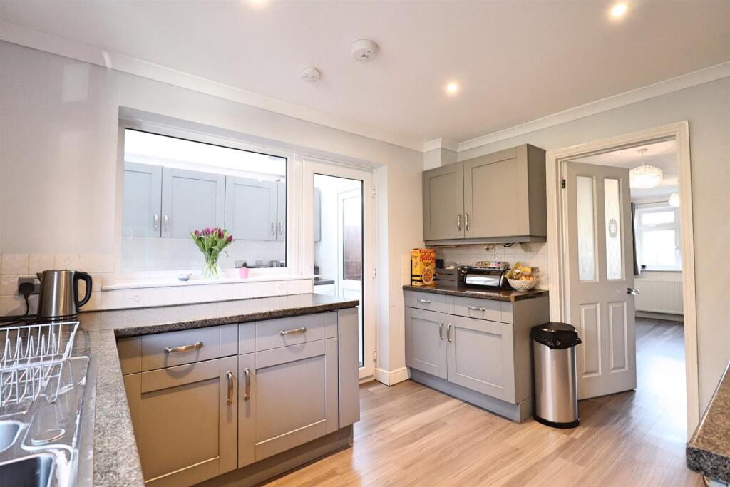 Additional property image - Oaklands Close, Braintree