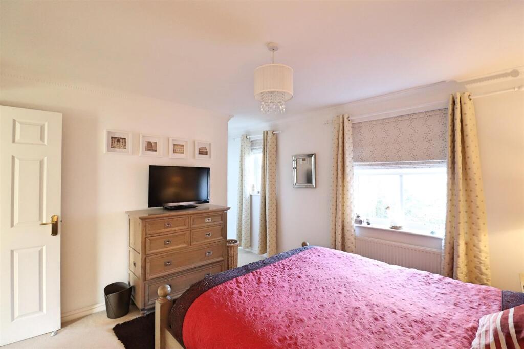Additional property image - Petworth Close, Great Notley, Braintree